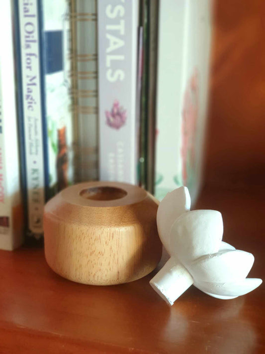 Ceramic Lotus Flower Diffuser
