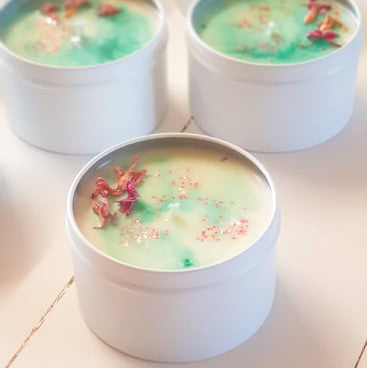 Signature White Tin Candles - Autumn Scents